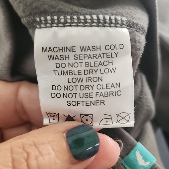 Simms Fishing Hoodie for ladies size large gray - Picture 8 of 8